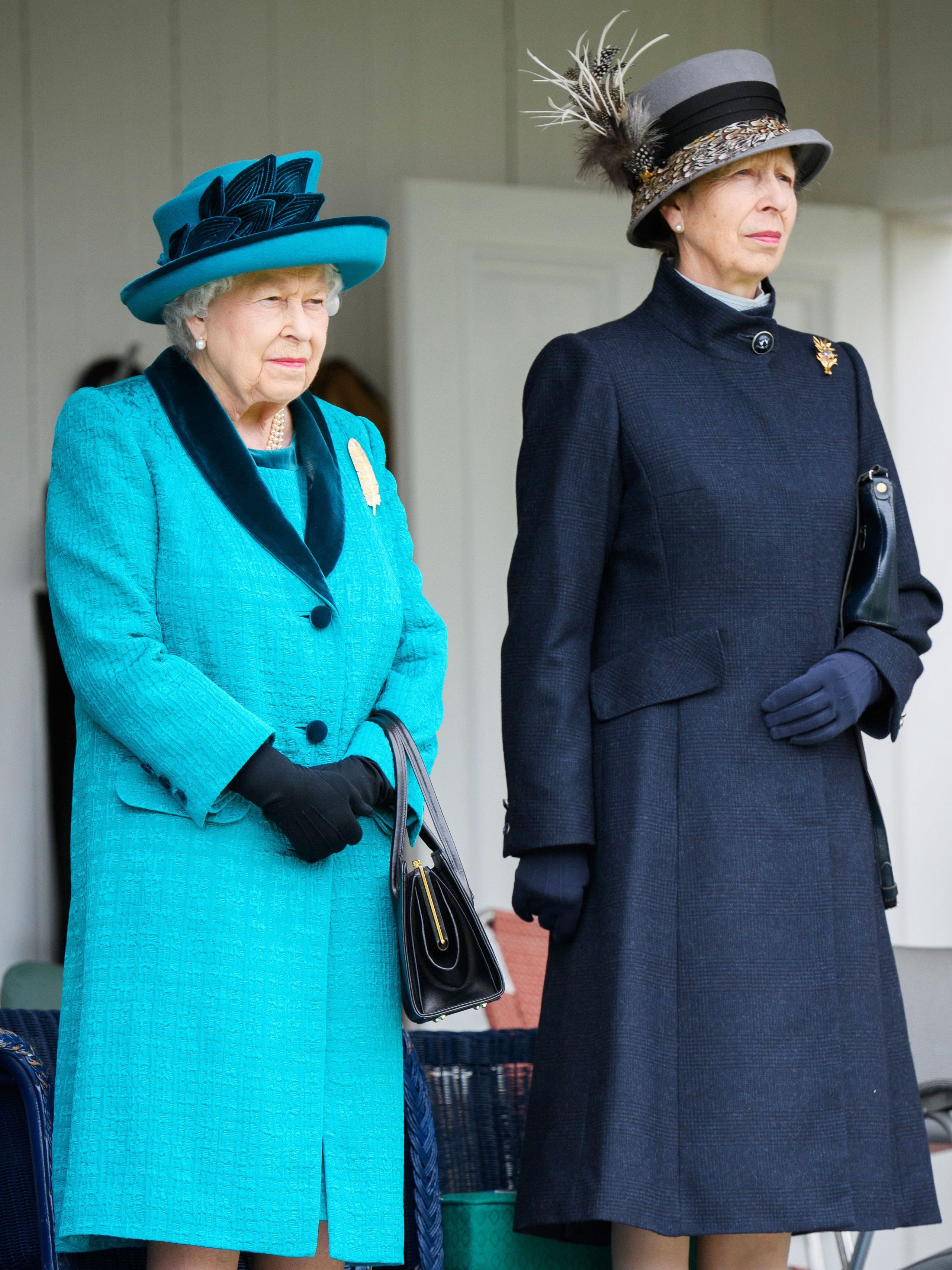 This is why Princess Anne doesn't shake hands with members of the ...