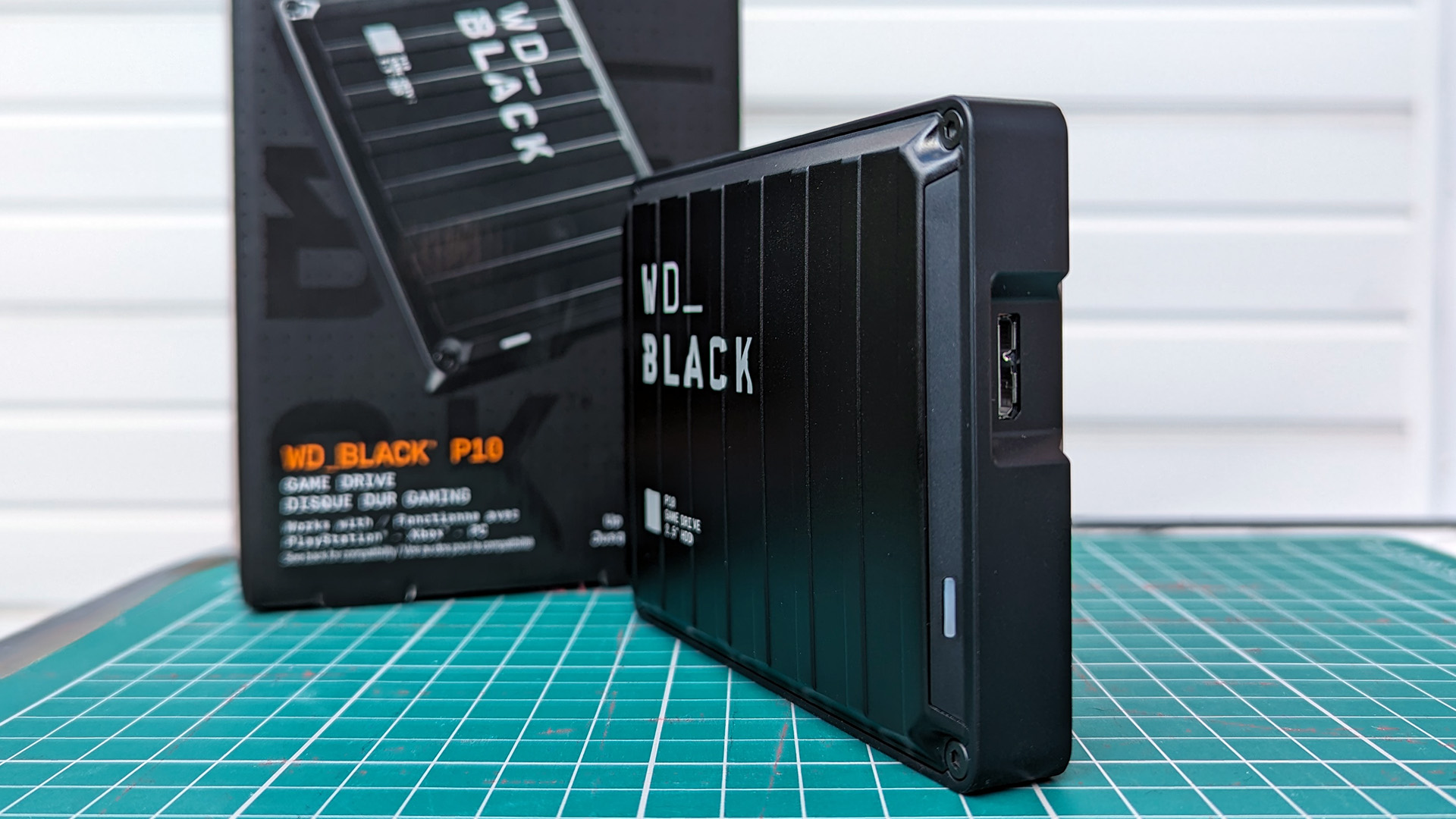 WD_BLACK P10 Game Drive showing USB port