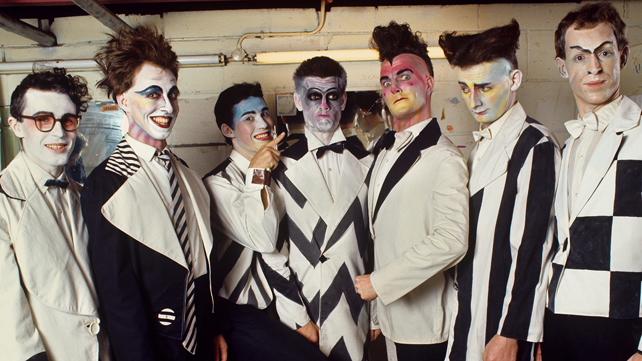 L-R: Mike Chunn, Eddie Rayner, Malcolm Green, Phil Judd, Tim Finn, Noel Crombie and Robert Gillies of Split Enz pose for a group portrait in 1976 in Amsterdam, Netherlands. (Photo by Gijsbert Hanekroot/Redferns)
