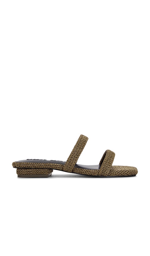 Myrna Sandal