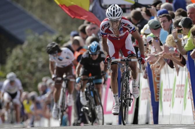 Daniel Moreno races to victory at Fl&egrave;che Wallonne