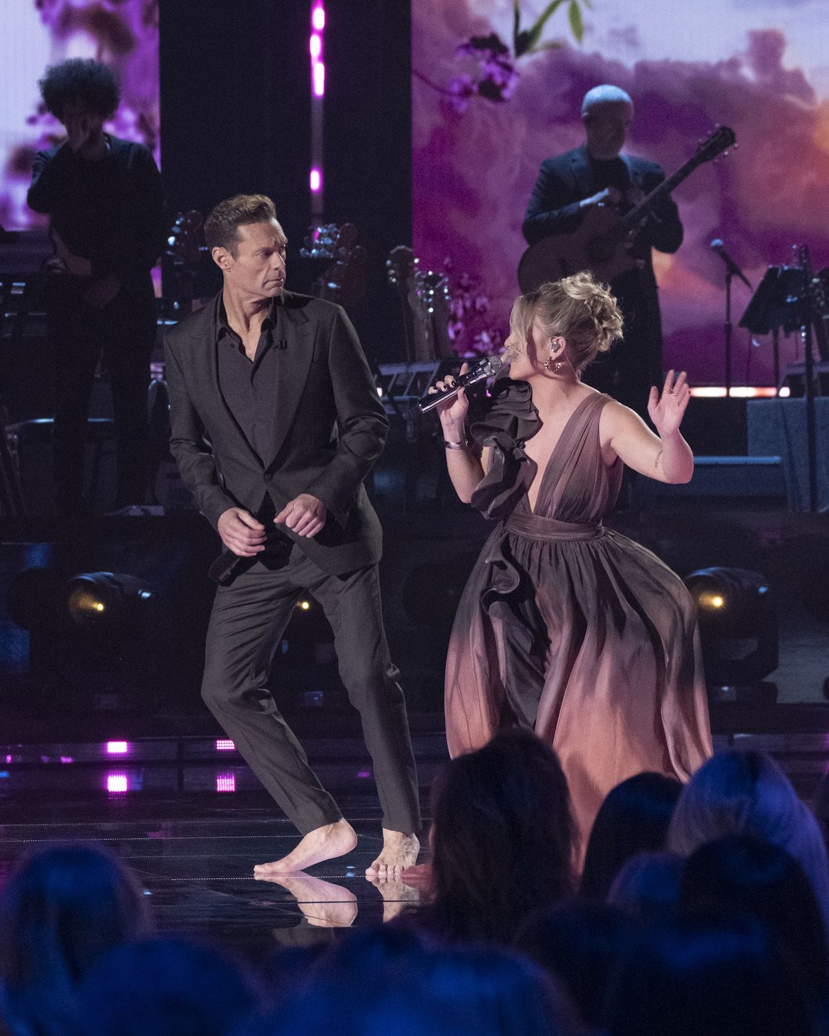Ryan Seacrest Explains Why He Went Barefoot On American Idol