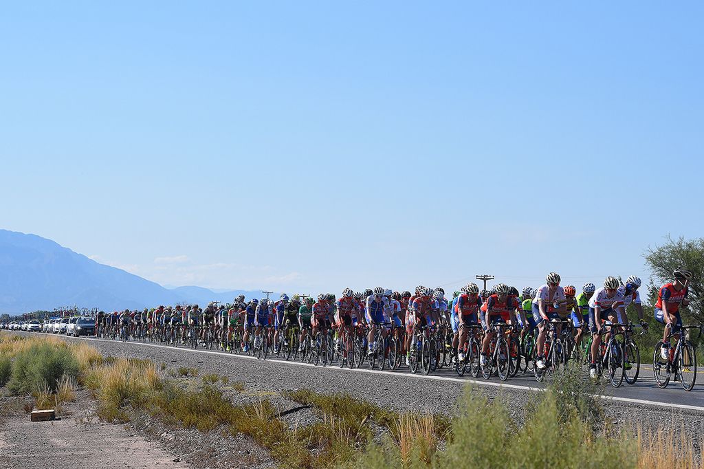 The peloton is lead by Bahrain-Merida