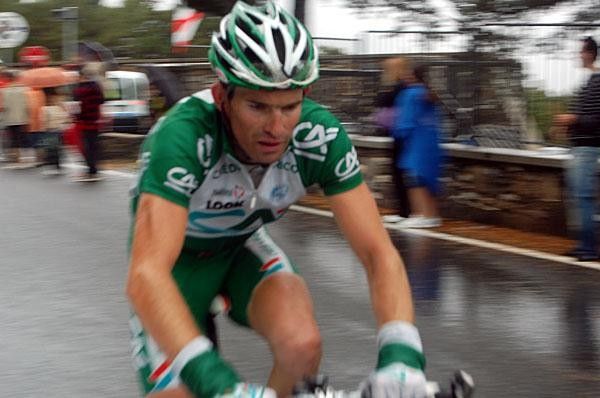 Patrice Halgand (Cr&eacute;dit Agricole) struggled up the climb.