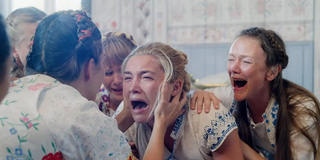 Florence Pugh crying in Midsommar