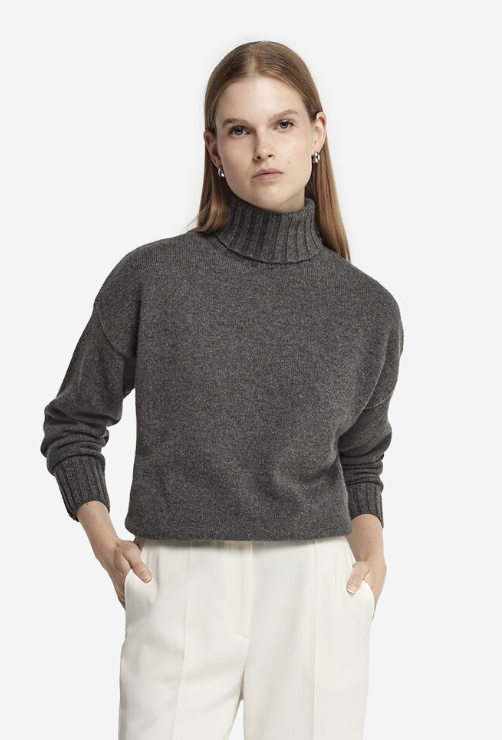 Falconeri, Oversized Turtleneck Sweater in Ultrasoft Cashmere