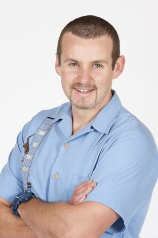 Neighbours: Talking with Toadie!