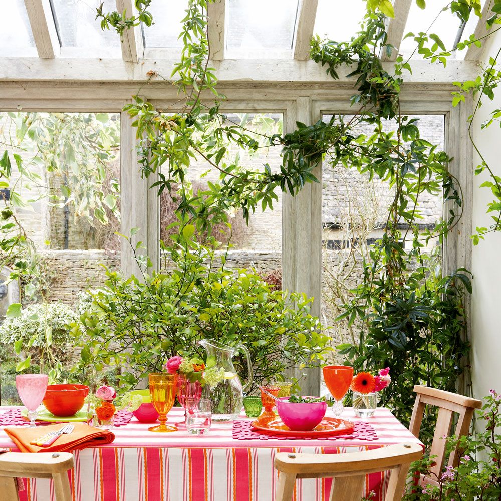 11 conservatory dining room ideas to dine in style | Ideal Home