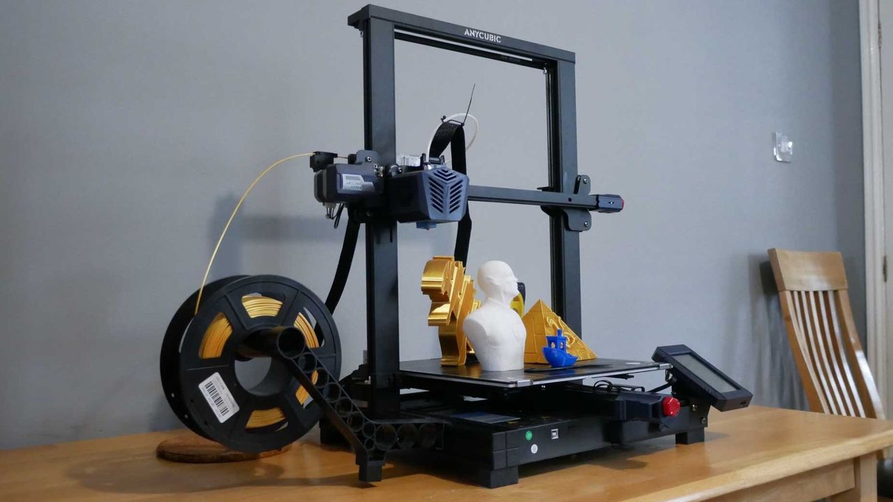 Anycubic Kobra Plus_Angled side view