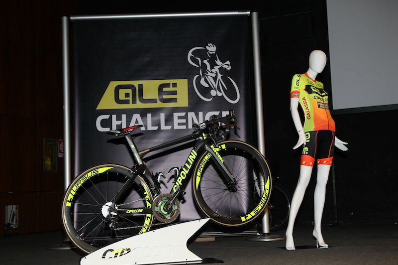 The team bike and kit for the 2017 season