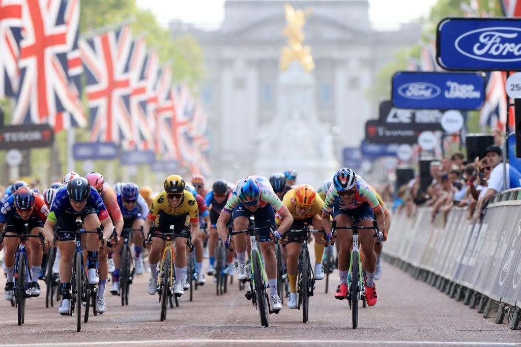 LONDON ENGLAND MAY 28 Clara Copponi of France and Team FDJ SUEZ Charlotte Kool of The Netherlands and Team DSM Blue Leader Jersey Anna Henderson of The United Kingdom and Team JumboVisma Chloe Dygert of The United States Maike Van Der Duin of The Netherlands and Team CanyonSRAM Racing and Amalie Dideriksen of Denmark and UnoX Pro Cycling Team sprint at finish line during the 6th RideLondon Classique 2023 Stage 3 a 912km stage from London to London UCIWWT on May 28 2023 in London England Photo by Stephen PondGetty Images