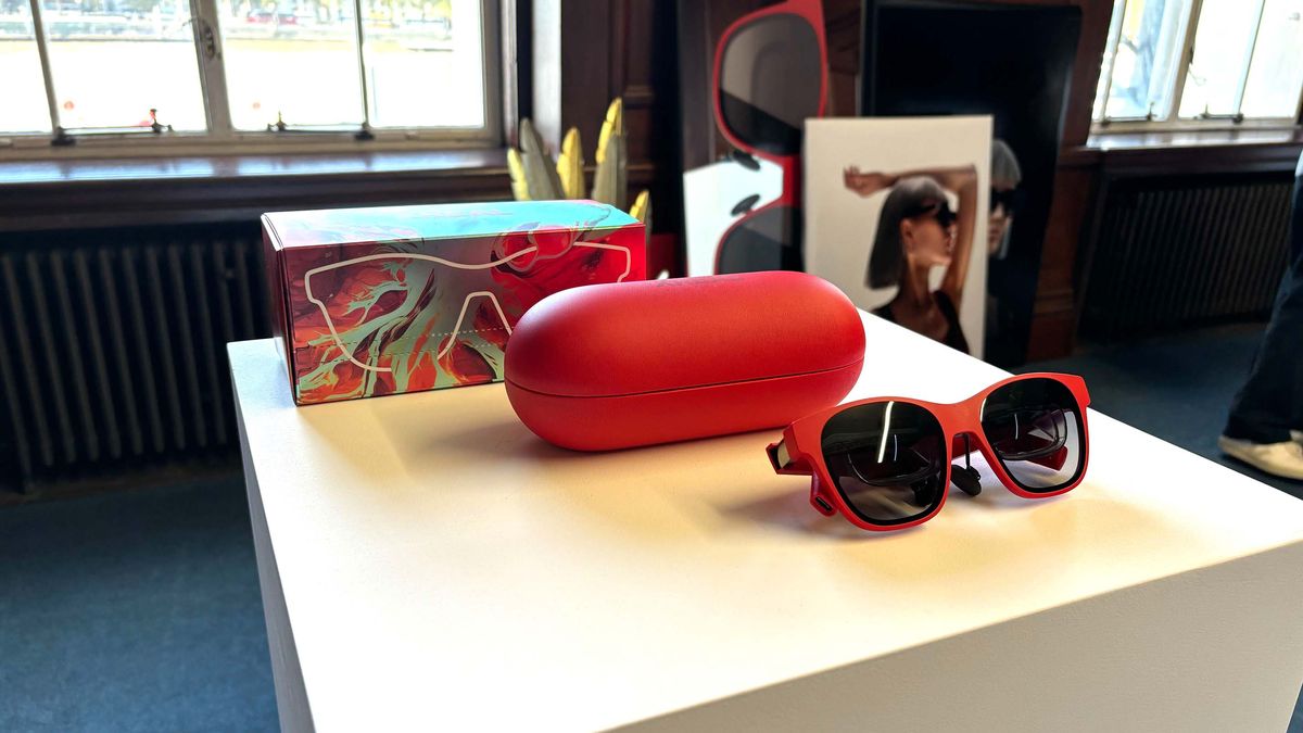 Xreal Air 2 and Air 2 Pro glasses go global with better displays