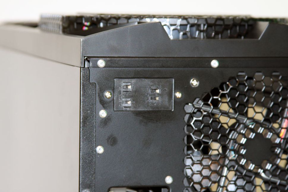 Antec Twelve Hundred--Unpacking And Build - Four Full Tower Cases From