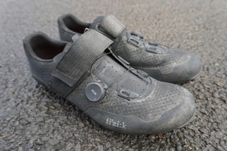 Image shows the Fizik Vento Ferox Carbons which are some of the best gravel bike shoes
