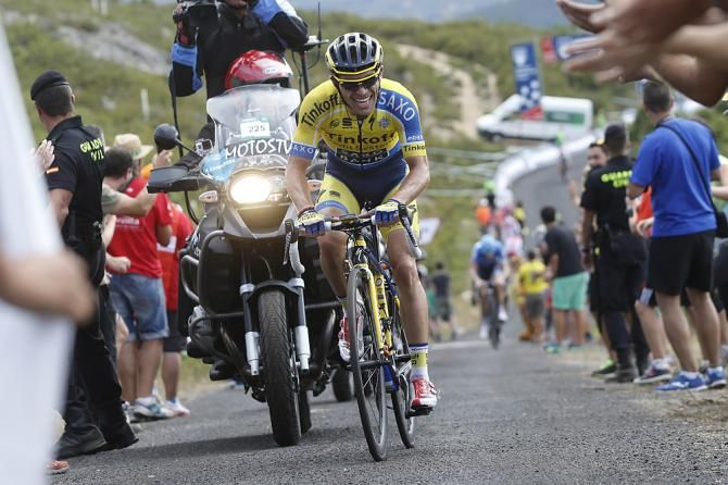 Oliver Zaugg (Tinkoff-Saxo) tried to hold off Ryder Hesjedal (Garmin-Sharp) in the final few hundred meters
