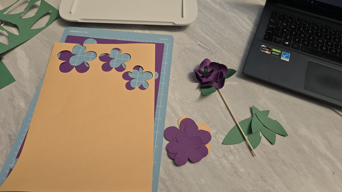 Spring Crafting session with Cricut