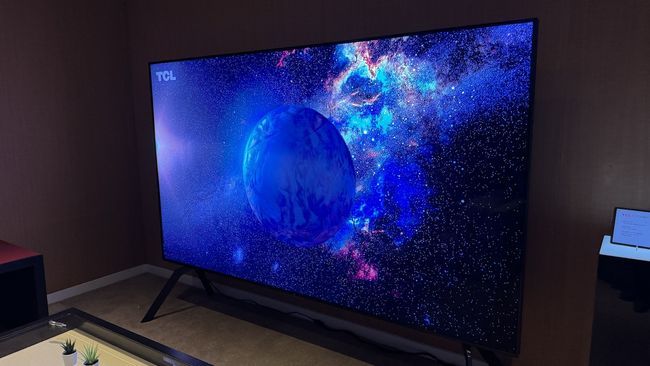 TCL QM891G, 115-inch mini LED at CES 2024 showroom floor