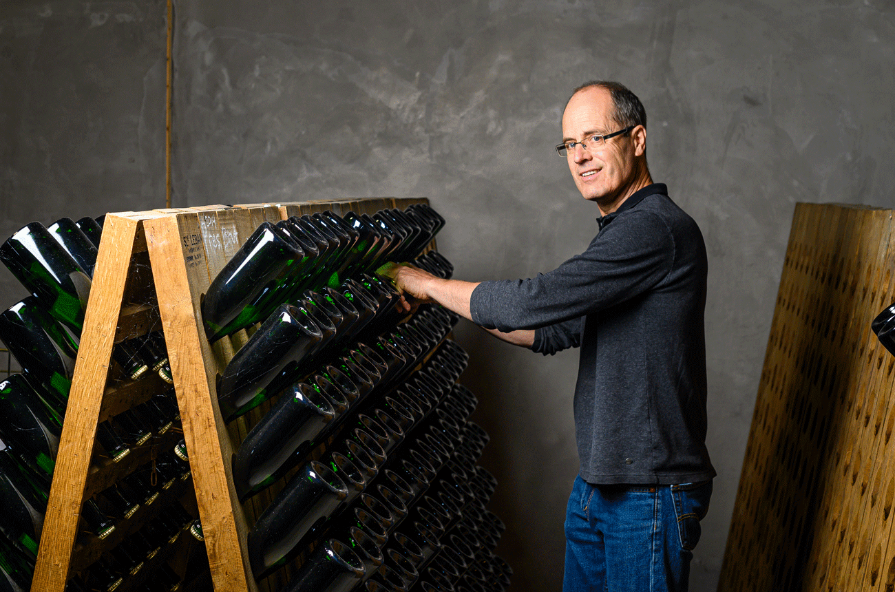 Image of sparkling winemaker