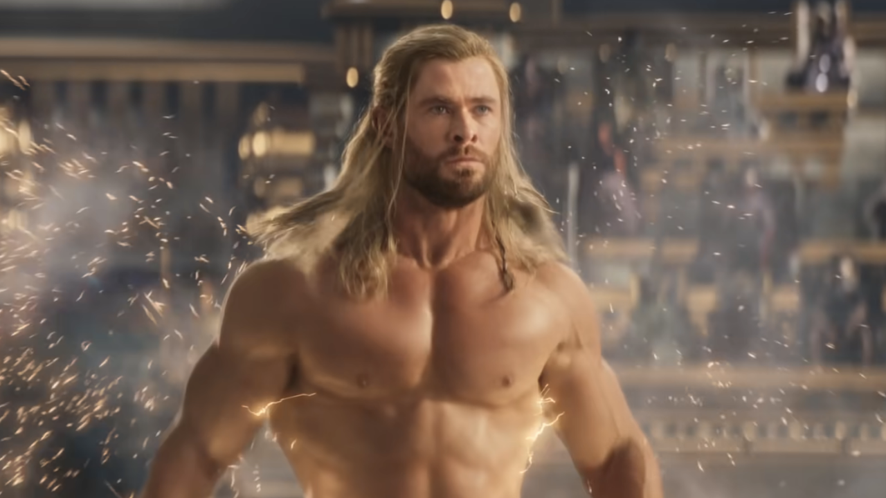 Thor: Love And Thunder Taika Waititi Provides Funny Explanation For Chris  Hemsworth's Nude Scene | Cinemablend