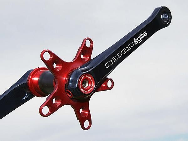 Rotor unveiled a new 2x9 version of its &Aacute;gilis crank. The two-ring version will deliver a narrower pedal stance width while the 74/110mm five-bolt BCD will still accommodate a number of chainring options.