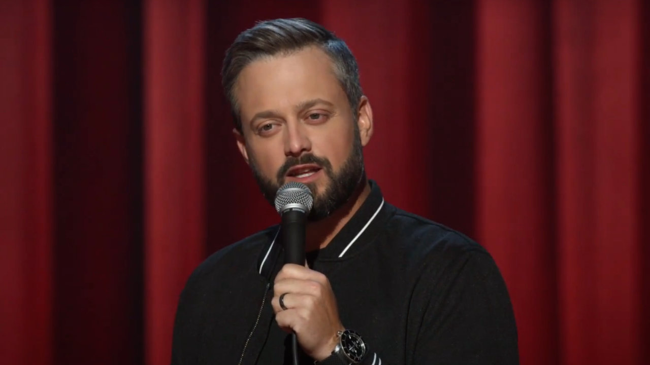 Nate Bargatze performing stand-up in The Tennessee Kid