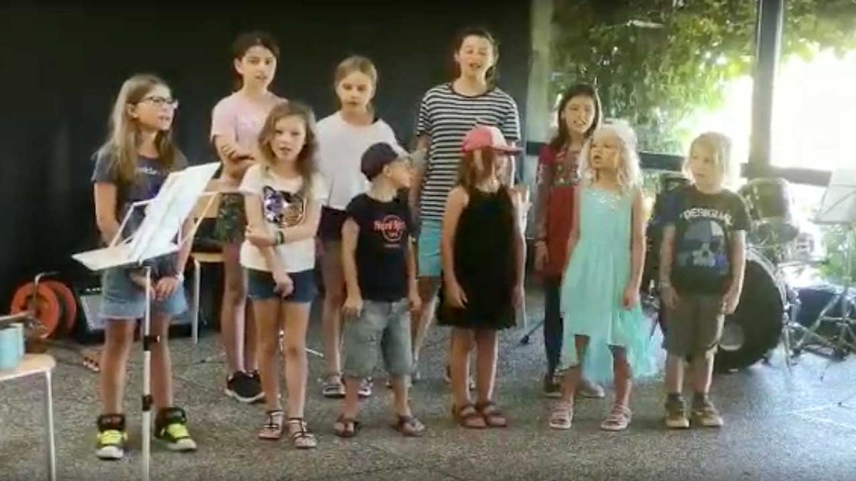 Swiss kids choir