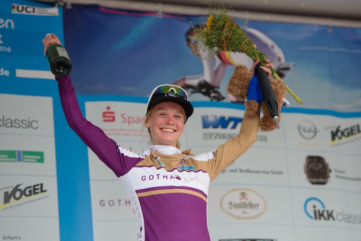 Eva Buurman (Parkhotel Valkenburg) is now top young rider after Thuringen Rundfarht 2016 - Stage 2