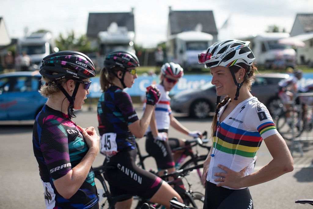 Tiff Cromwell and Lizzie Armitstead catch up post stage