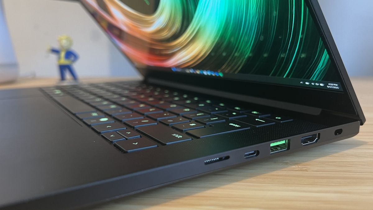 Close up on right hand side of Razer Blade 14 gaming laptop, showing ports