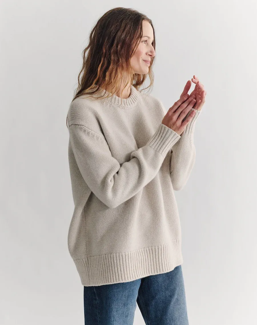 Navygrey, The Oversize