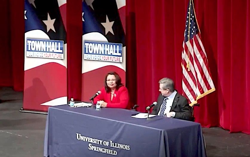 Tammy Duckworth and Sen. Mark Kirk debate