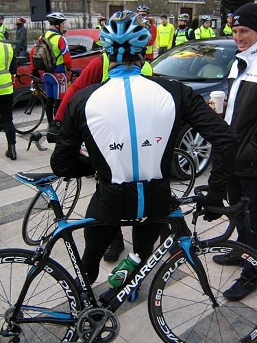 It's all about simple elegance for Team Sky.