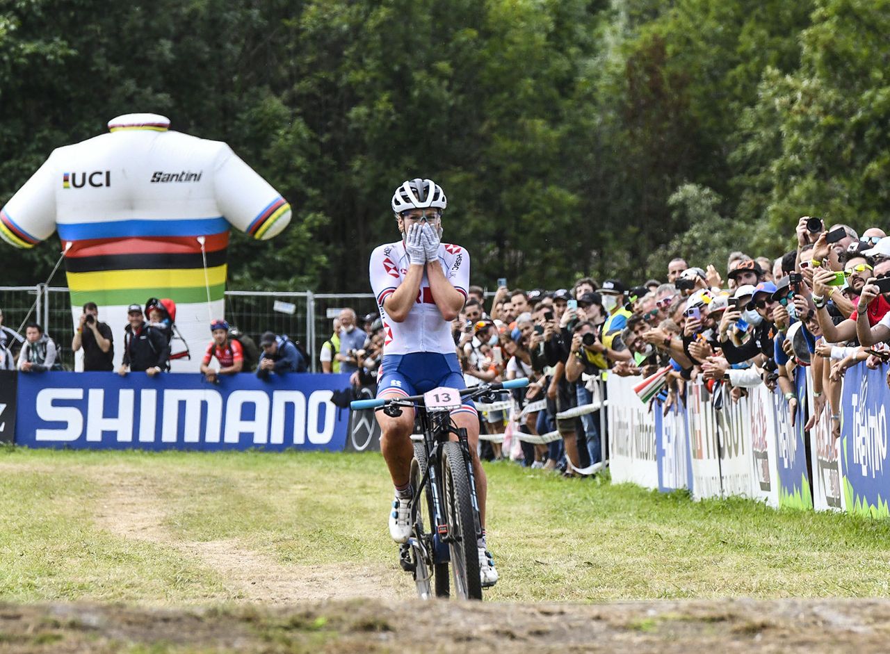 Evie Richards, Great Britain's first ever MTB XC World Champion
