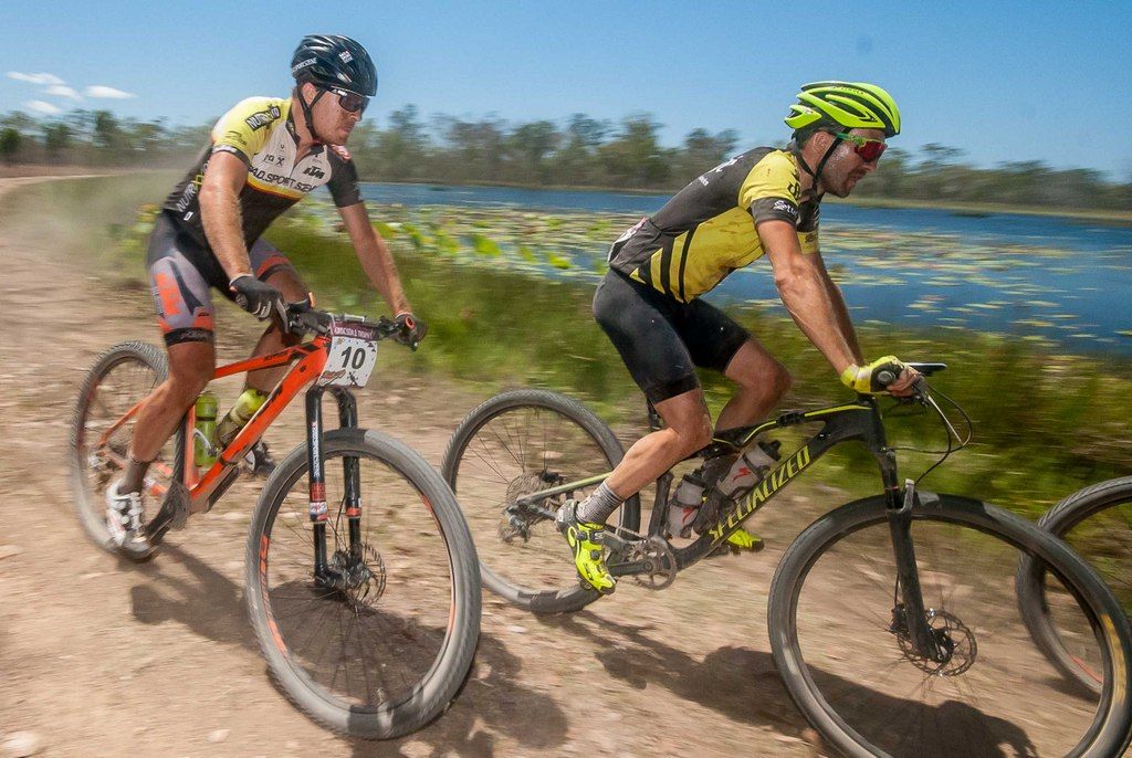The elite men chasing down the two leaders