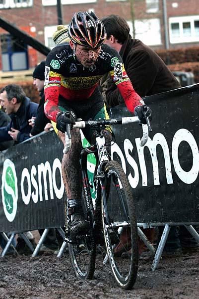 Belgian champion Sven Nys races to third place.