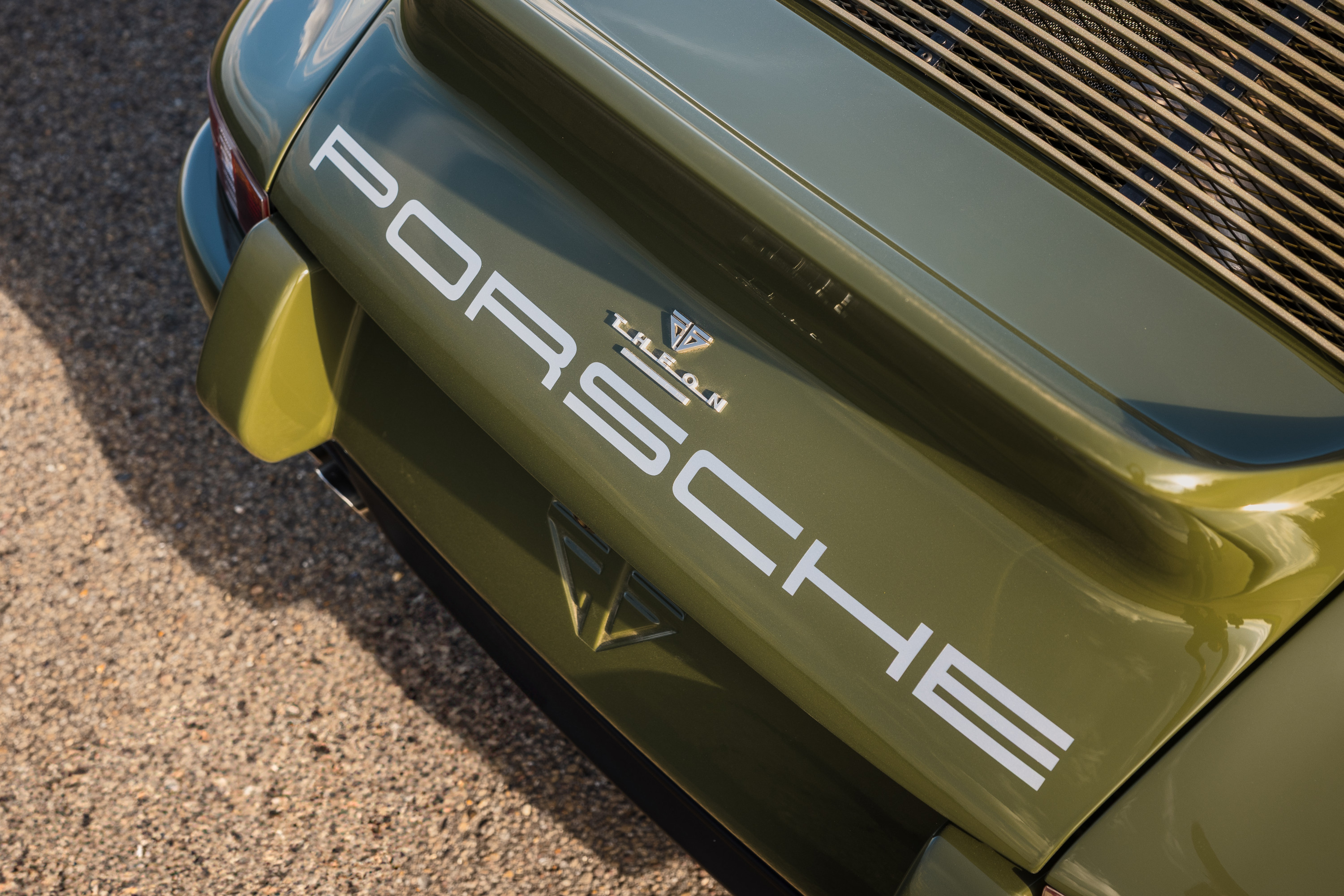 Porsche 911 by Theon Design exterior details