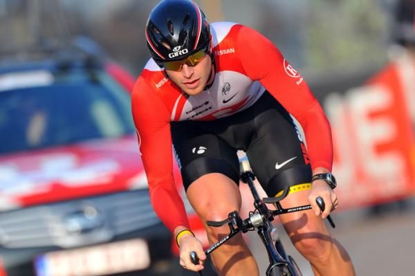 S&eacute;bastien Rosseler (RadioShack) powers to a second place finish.
