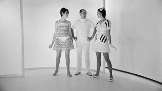 André Courrèges with models