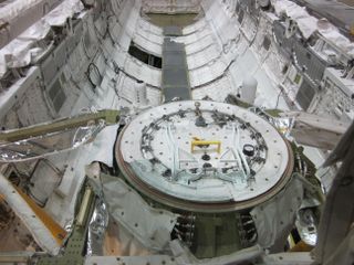 Shuttle Discovery docking hatch