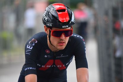 Pavel Sivakov finishing last on stage five of Giro d'Italia 2021