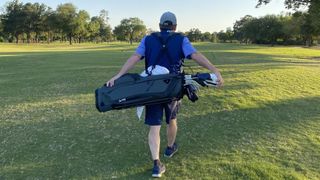 Sunday Golf Ryder 23 Stand Bag testing