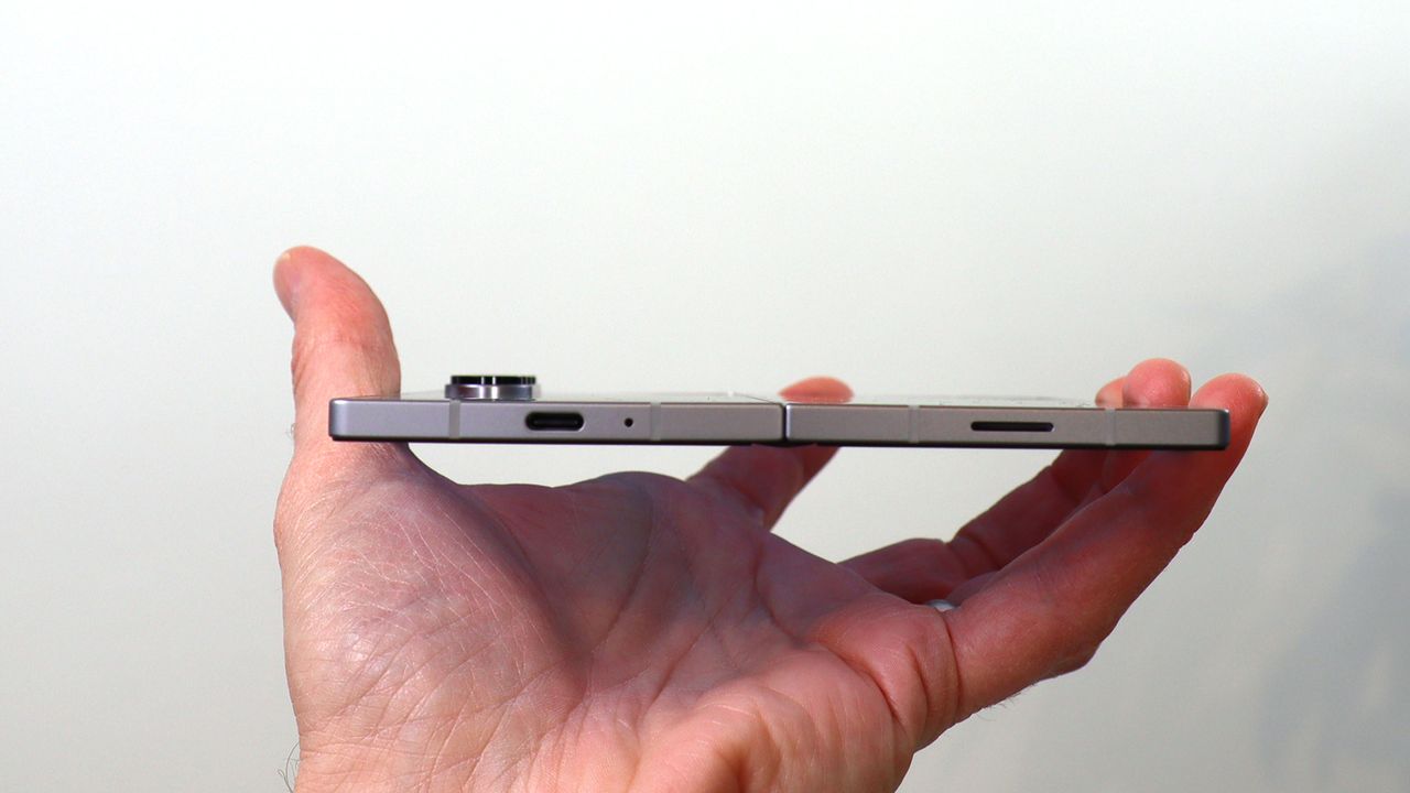 Samsung Galaxy Z Fold 6 HANDS ON