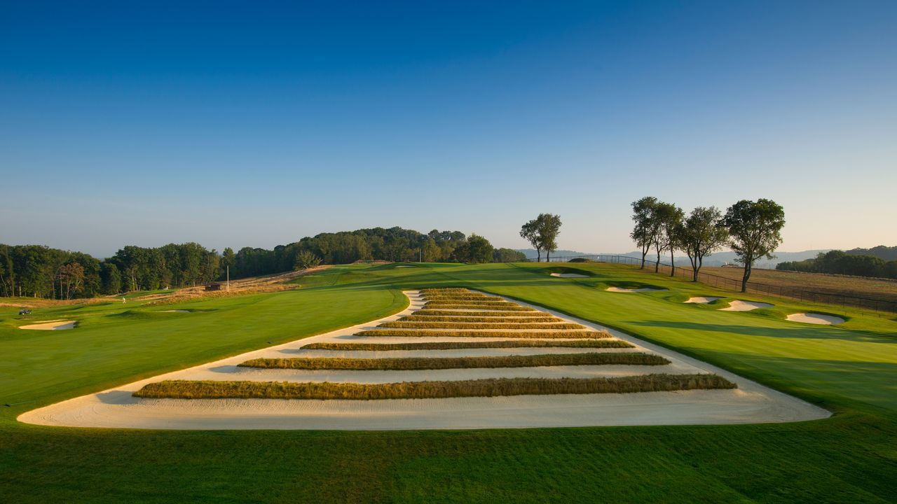 golf&#039;s most famous bunkers