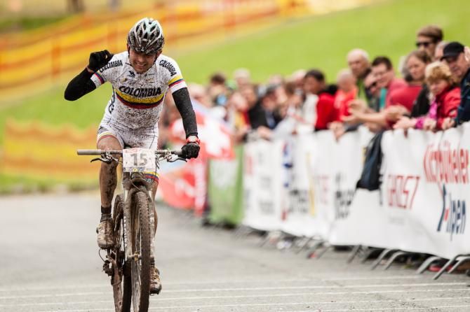 Hector Leonardo Paez Leon (Colombia) finishes in third.