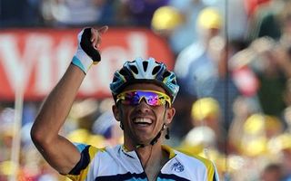 Alberto Contador (Astana) signals his win in Verbier