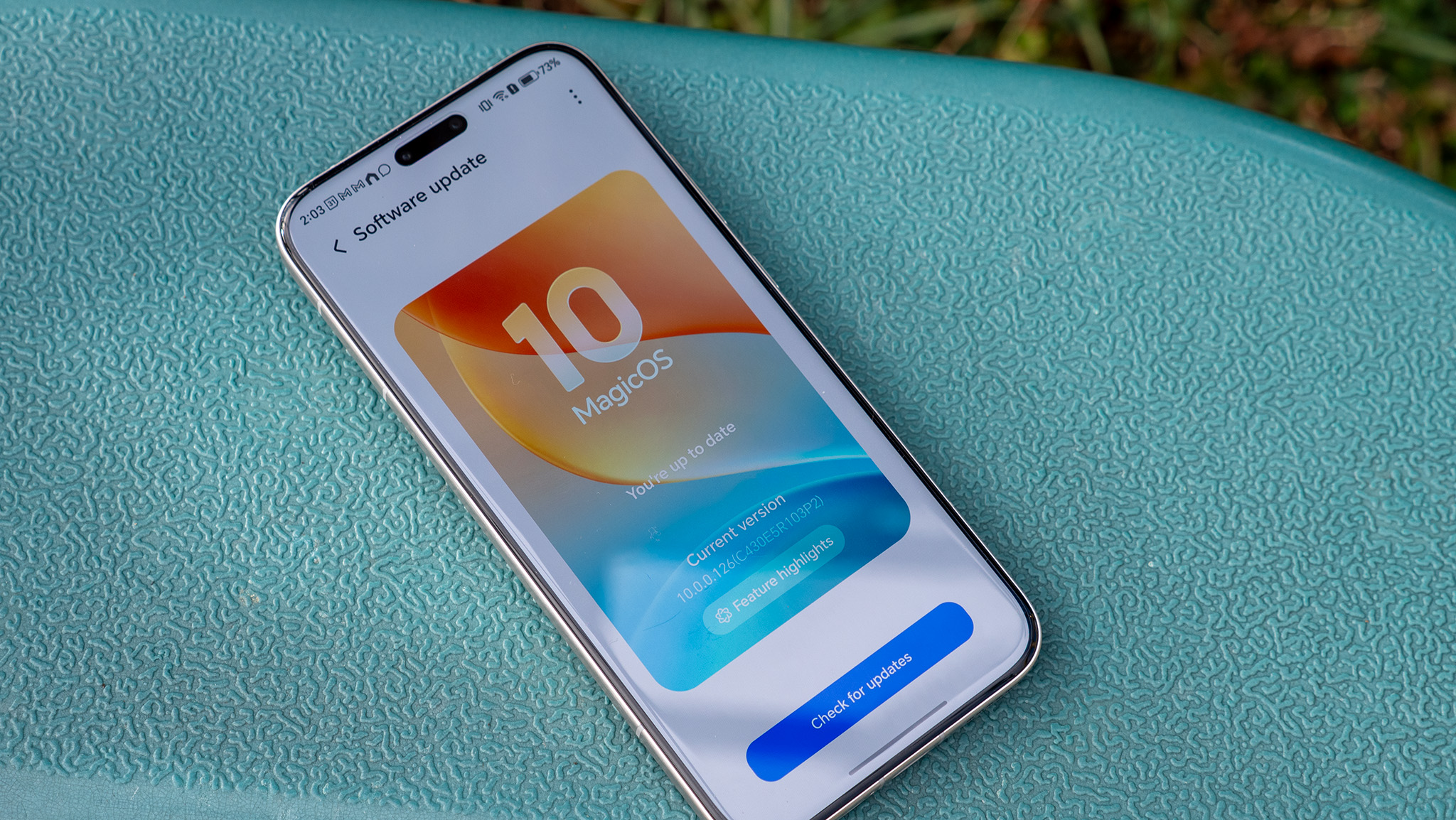 The Magic OS 10 logo on the Honor Magic 8 Pro