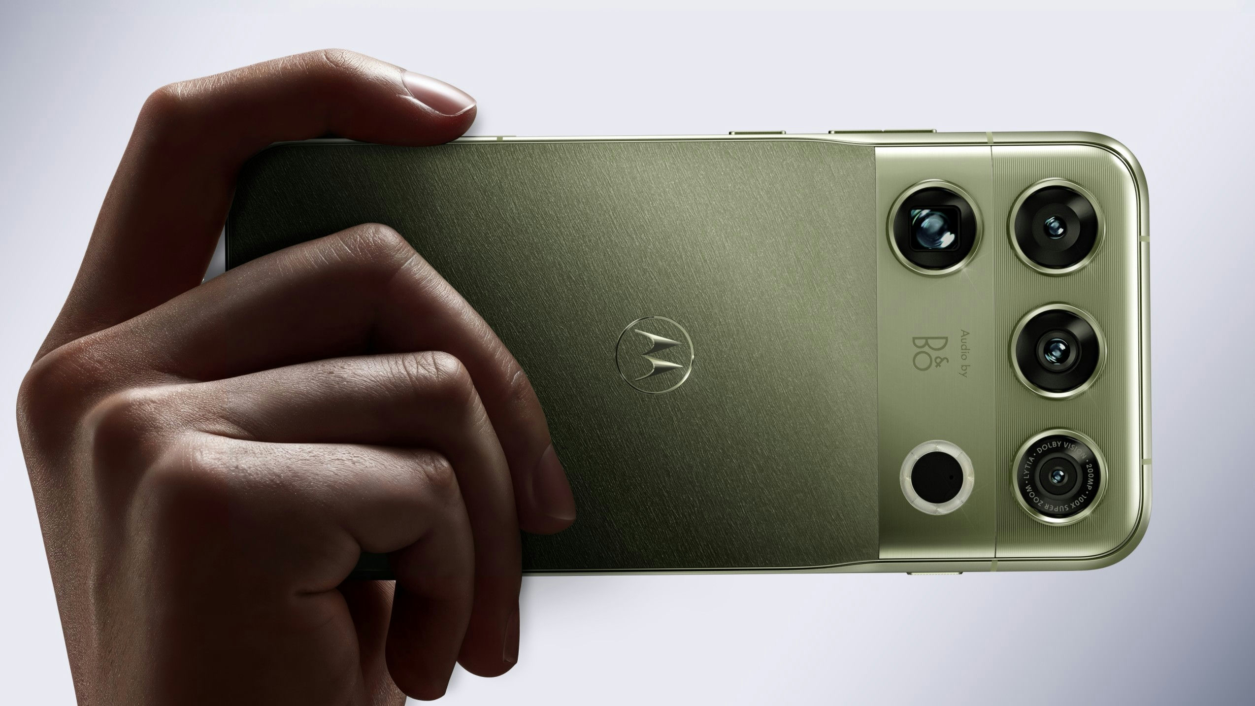 Motorola's new Signature 27 flagship smartphone