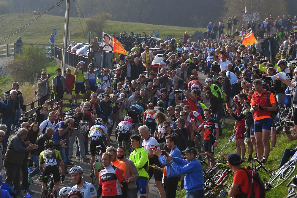 Big crowds gathered on the climbs of the Italian Monument