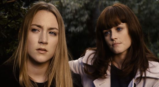 Violet &amp; Daisy - Saoirse Ronan &amp; Alexis Bledel