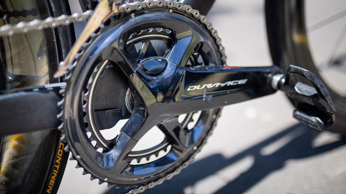 Luke Rowe's Pinarello Dogma F12 XLight
